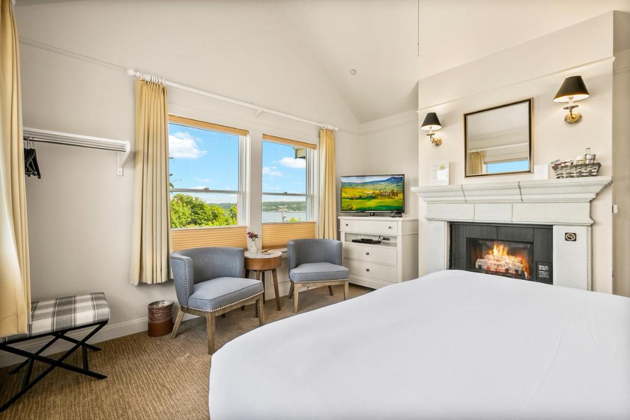 Saratoga Inn ラングリー エクステリア 写真