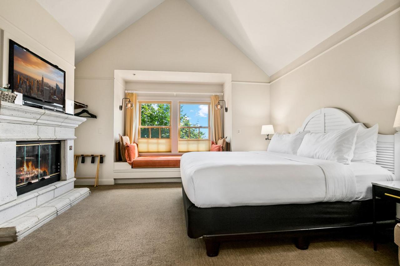 Saratoga Inn ラングリー エクステリア 写真