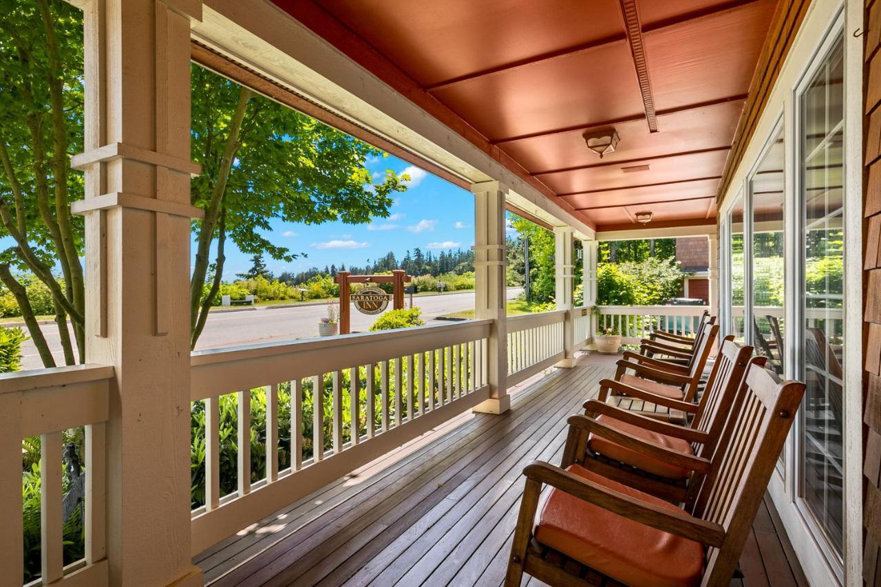 Saratoga Inn ラングリー エクステリア 写真