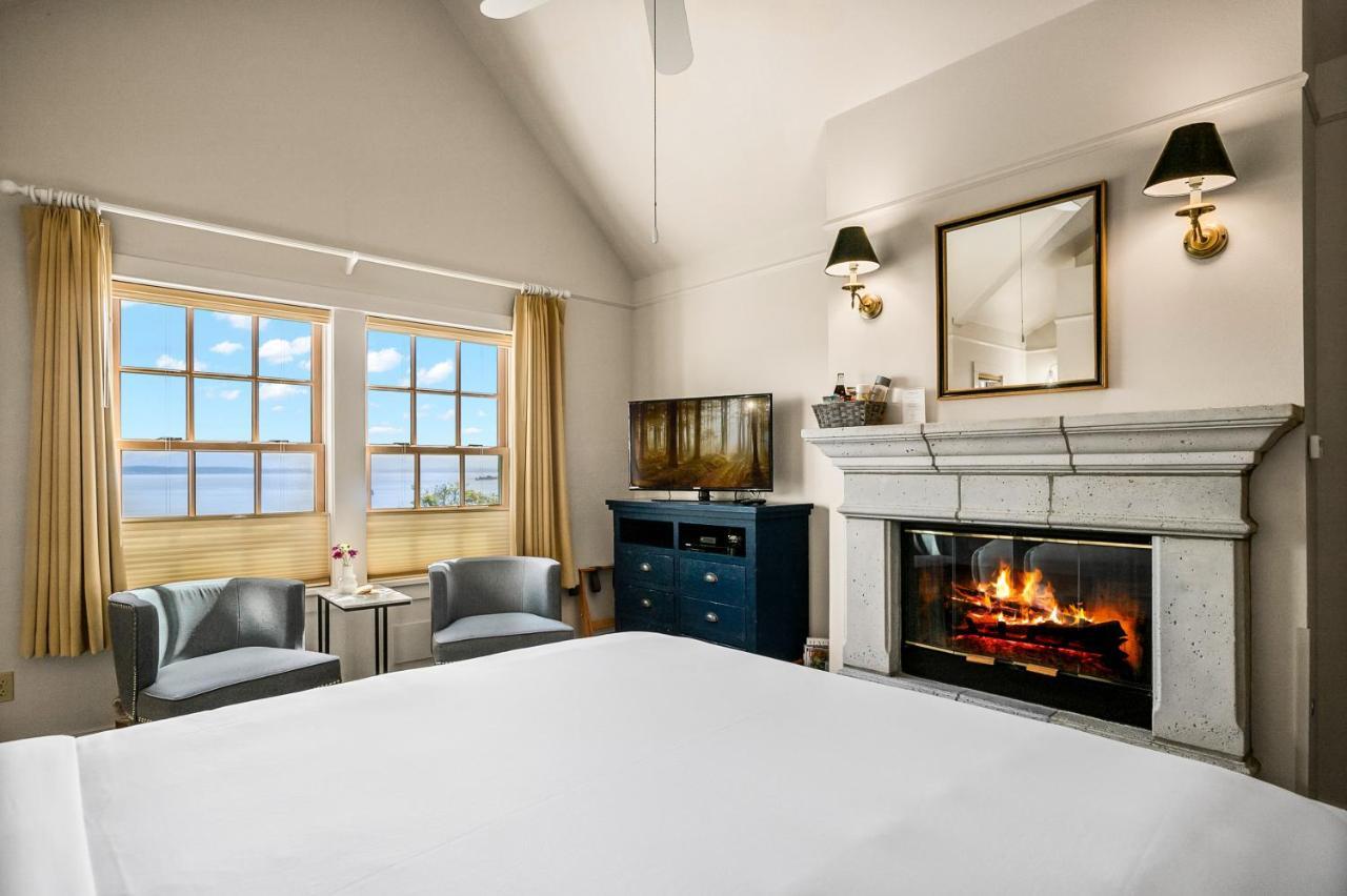 Saratoga Inn ラングリー エクステリア 写真